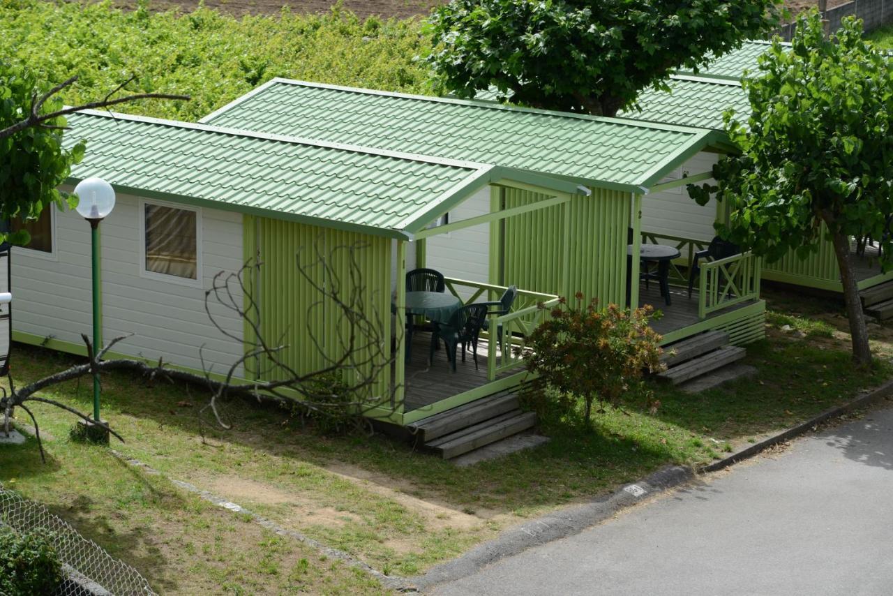 Camping Os Fieitas 格罗韦 外观 照片